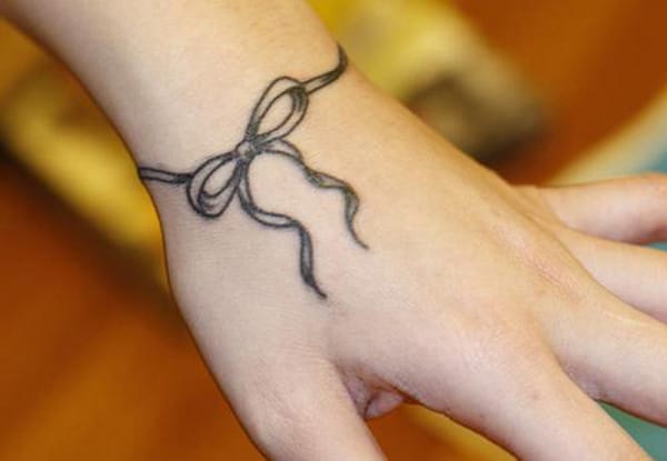 16 Amazing Tattoos That Every Girl Would Like To Be Inked