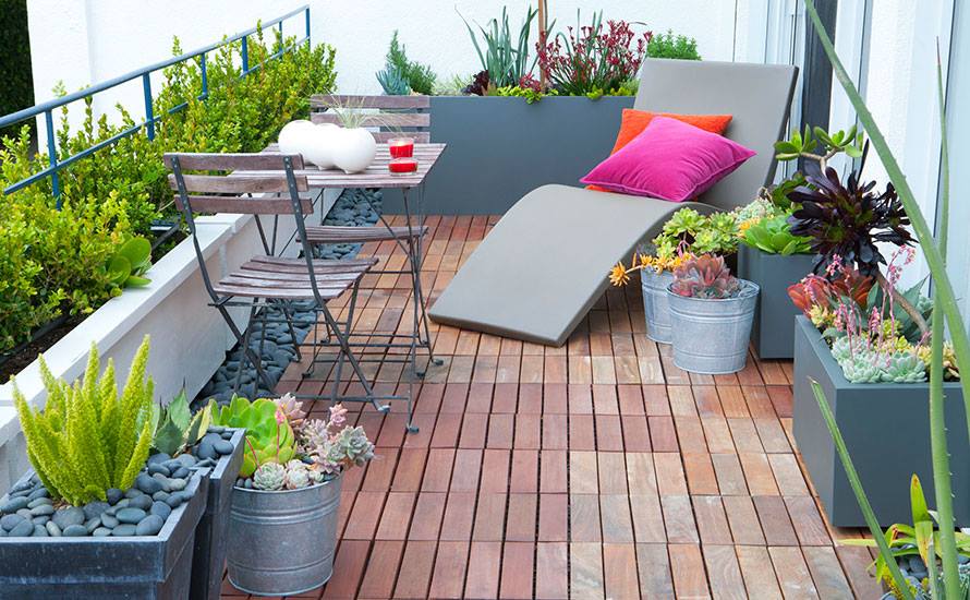 10 Splendid Balcony Decorating Ideas That Will Inspire You