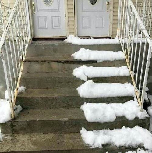 10 People Who Are Having  A Tough Day For Living Next To Their Neighbours