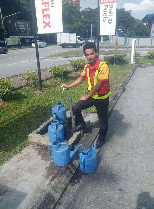 10 People Who Have Taken The Future Into Their Own Hands Living Us Behind