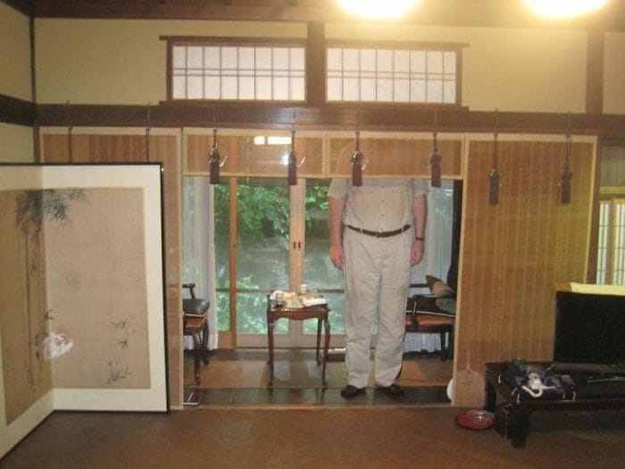 10 Times Travellers Proved That Japan Is Not For The Tall People