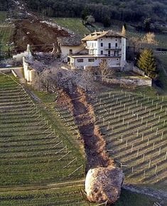15 Times People Magically Avoided The Biggest Disaster.
