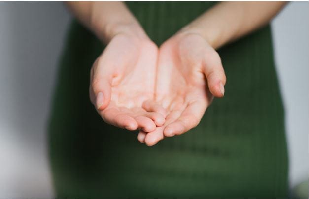 Ever Wondered What These Deep  Lines In Your Palm Tell About Your Life
