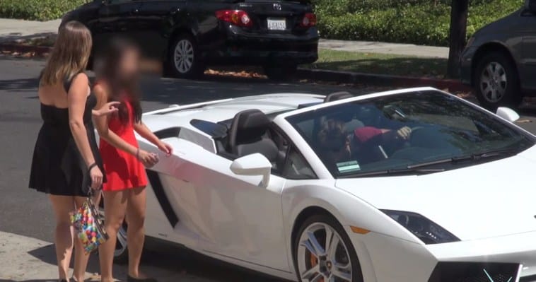 This Guy Picking Up Girls In His Lamborghini Without Talking. That's Some Serious Killing.