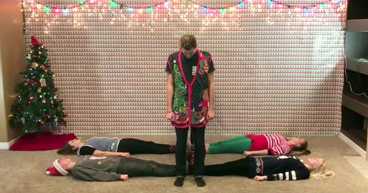 You Got 8 Siblings Home On Christmas, What Do You Do? Light Up The Internet Of Course!