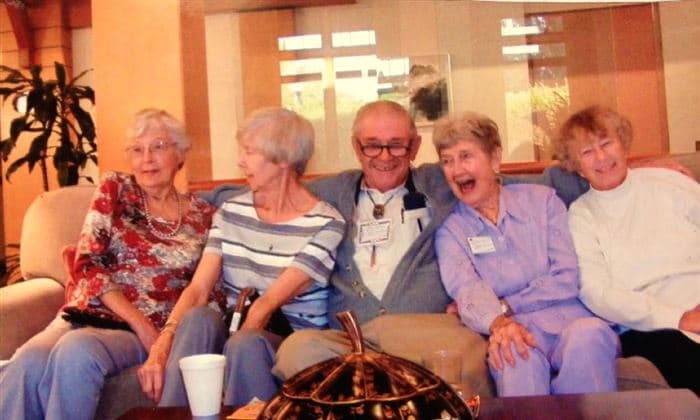 13 Grandparents Who Don't Have A Single Care