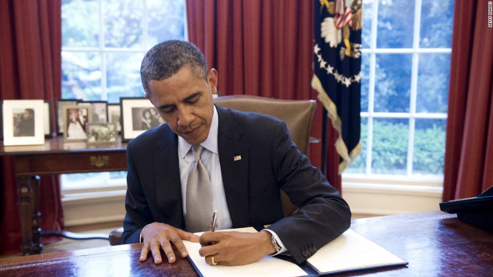 14 Facts About Left Handed People You Didn't Know About