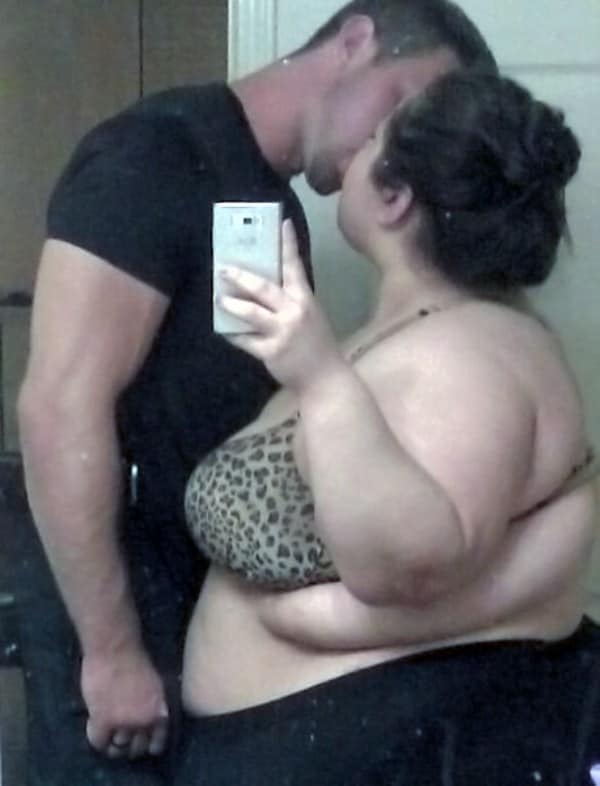 15 Couples That Prove The Statement Opposites Attract