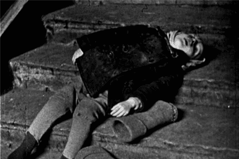 17 Gut-Wrenching Pictures Of World War II Which Prove That War Is Hell!