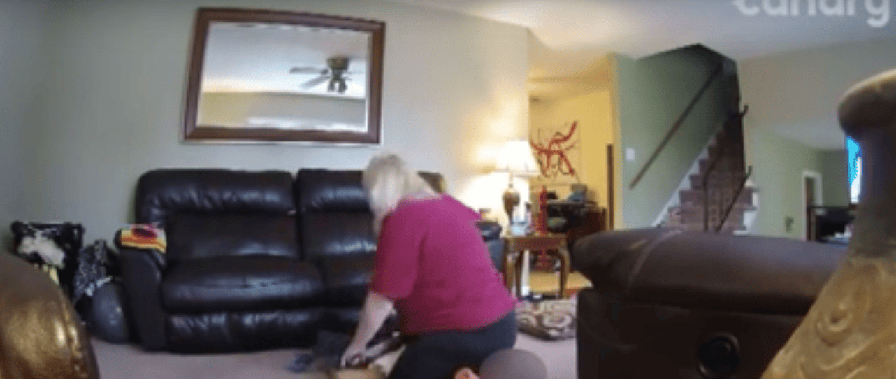 The Nanny Cam Reveal The True Face Of The Babysitter, Utterly Shocking