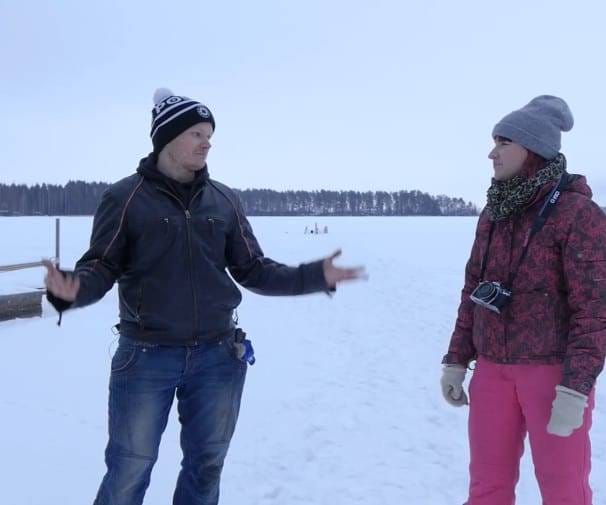 This Is What Happens When You Drop 20 Kg Of Red Hot Steel Onto A Frozen Lake