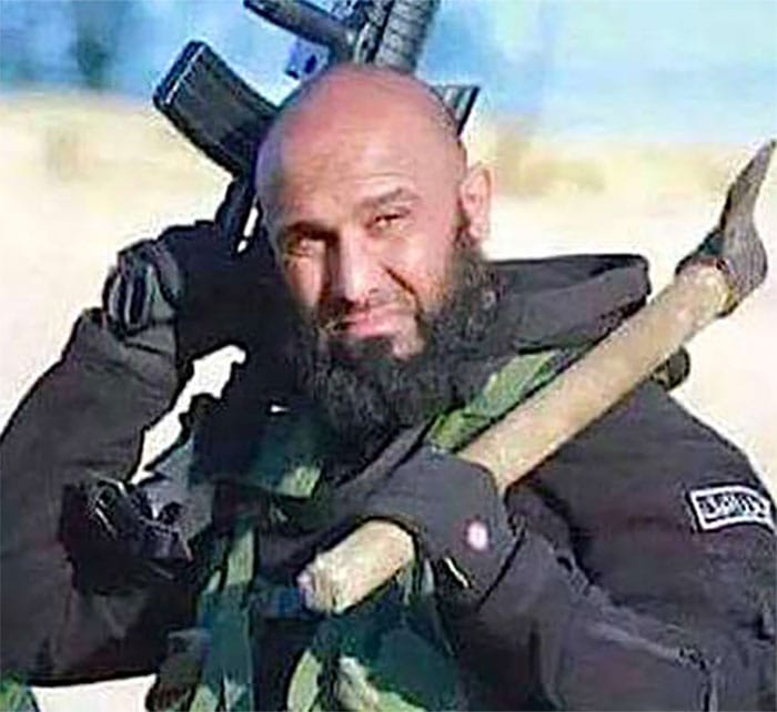Watch This Axe-Weilding 'Iraqi Rambo' As He Fights Back The ISIS.