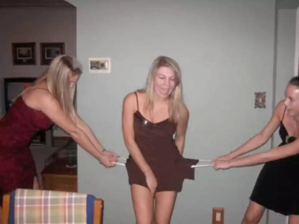 There Is Something Very Wrong With These Girls, Can You Guess What?