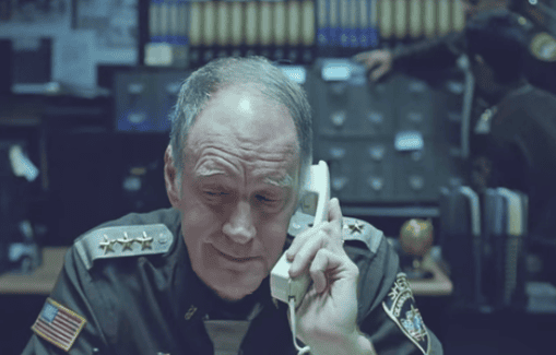 Boy Looking For His Mom In Heaven Desperately Dials 911, The Police's Reaction Brings Everyone To Tears