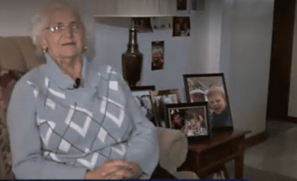 Granny Puts Sign On Hospital Window, Then Ironworker Is Crushed When He Reads It