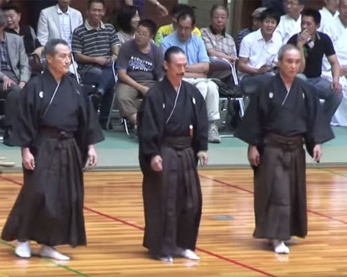 Martial Arts Shows His Incredible Mastery Of A Traditional Japanese Weapon In Stunning Demonstration