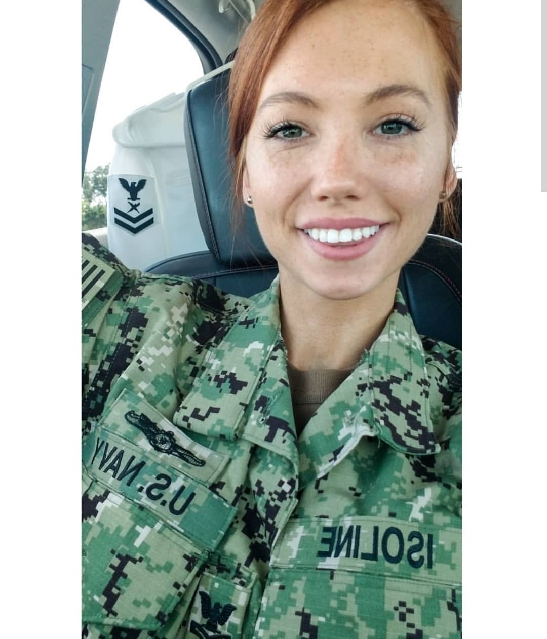 Most Stunning Female Soldiers Around The World