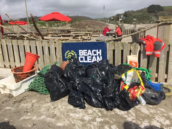 This 70-Year-Old Grandma Cleaned 52 Beaches In One Year and Inspired Everyone To Take Care of Our Planet