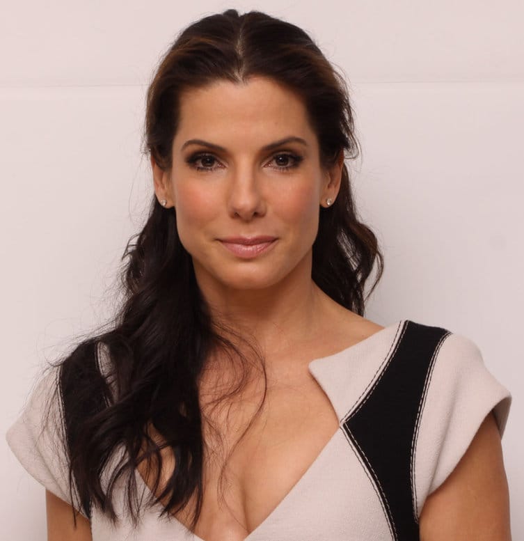 13 Celebs Who Are Super Rude To Their Fans.