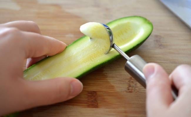14 Invaluable Kitchen Hacks Few People Know Of