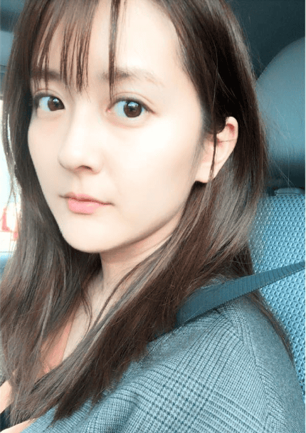 Girl From Japan Tagged As World's Hottest Taxi Driver