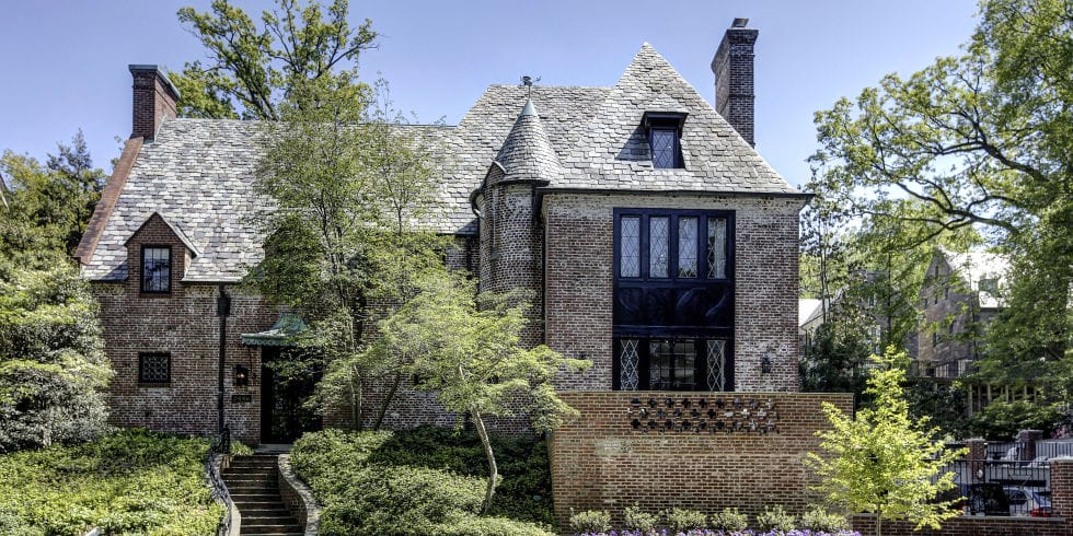 This Is Obama's New Home After White House! You'll Never Guess Where It Is Located