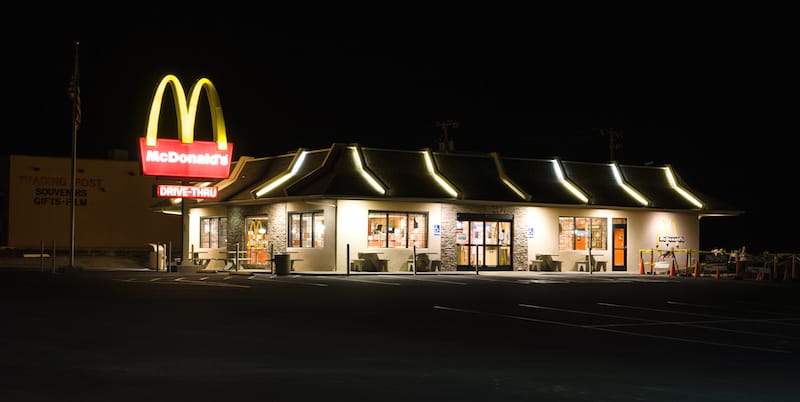 An Old Couple Cut A McDonald's Burger Down The Middle. The Reason? This Is HILARIOUS!