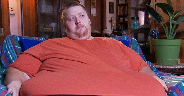 Man Kicked Out Golden Corral After Eating More Than 50LBS Of Food; Sues For $2-Million