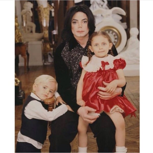 Michael Jackson's Daughter Deserves To Be On The Cover Of A Top Fashion Magazine. She Is Stunning!