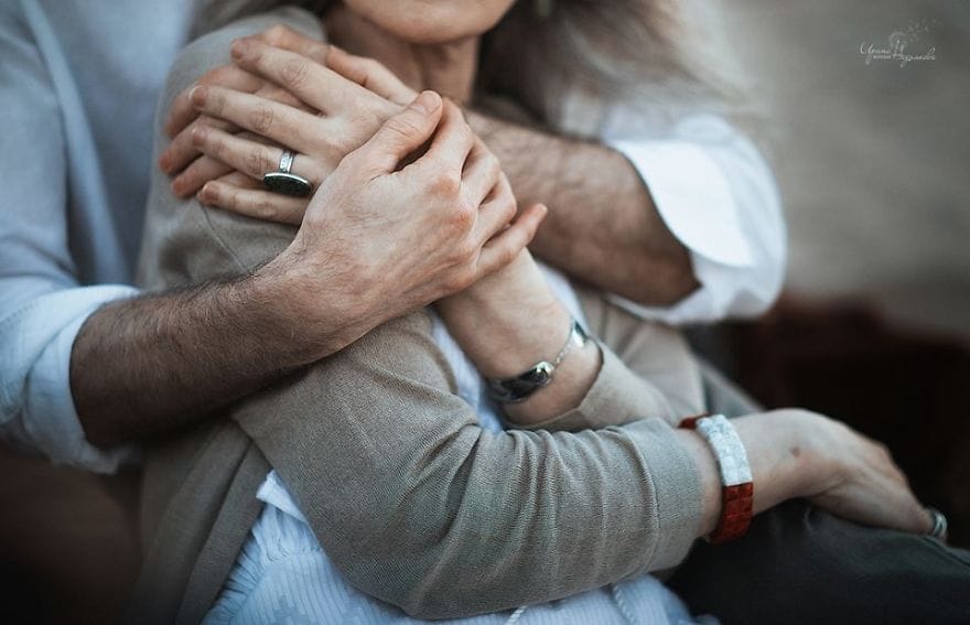 10 Photos That Prove That Eternal Love Exists