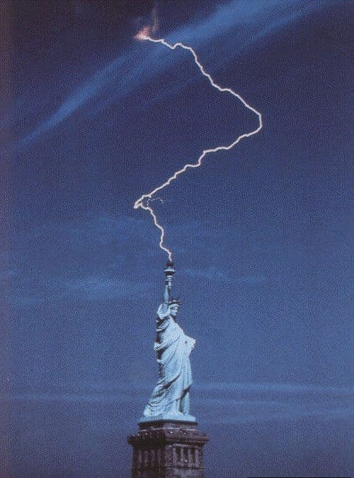 18 Pictures Taken At Such An Accurate Timing