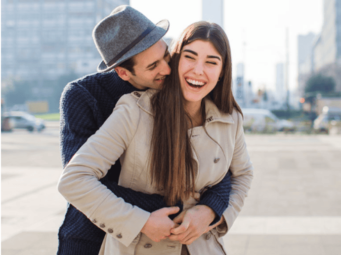 Here Is The List Of 10 Signs Which Shows Chemistry Between The Couple