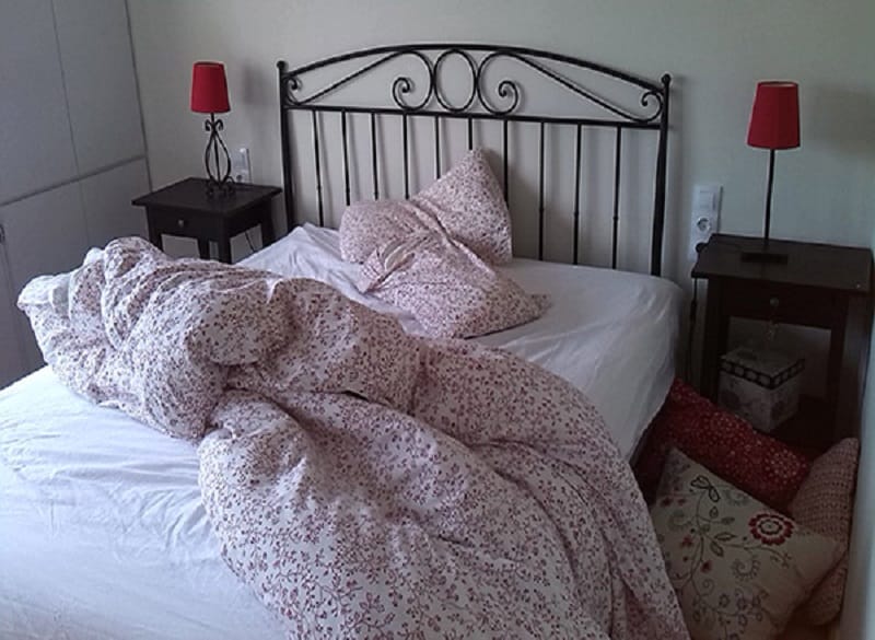 This Is Why Scientists Are Saying Not To Make Your Bed Every Day