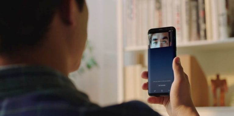 8 Reasons Why You Should Choose Samsung Galaxy S8 Over iPhone 7.