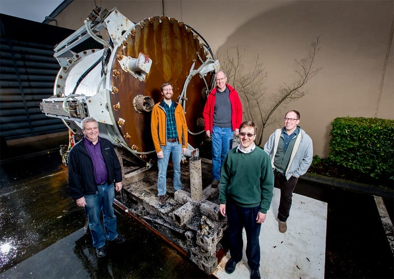 Microsoft Is Dumping It's Data Centers Into The Pacific Ocean. Here's The Smart Reason