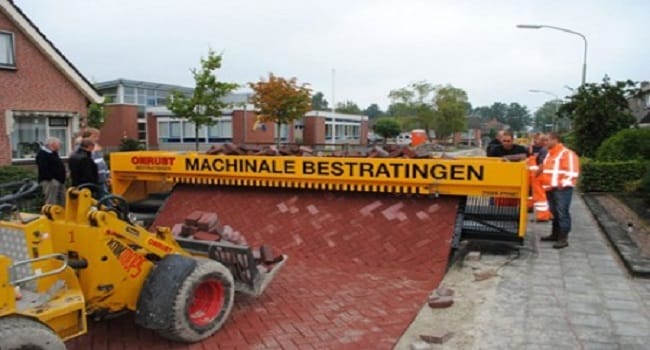Paving Contractors Must Use This Paving Machine