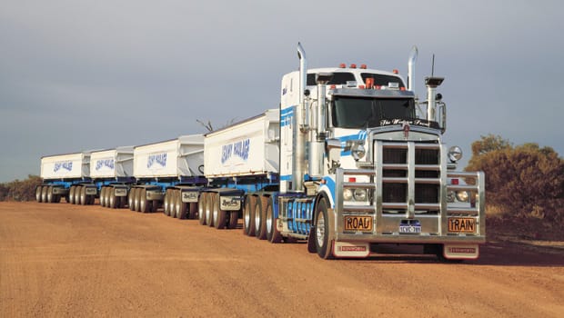 VIDEO: The Australian Road Trains Are The Biggest And Longest Trucks In The World!