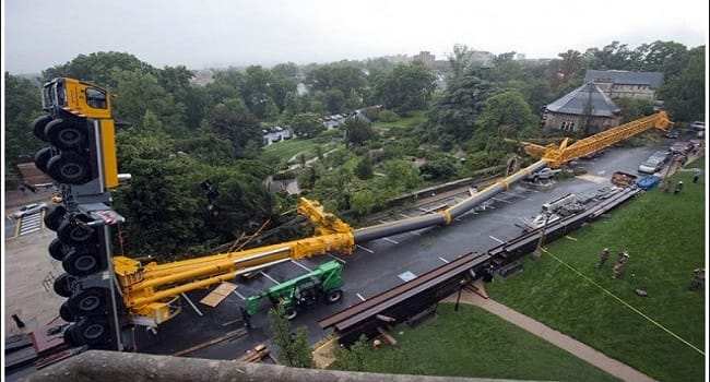 Watch The Biggest Crane Crashes In The World