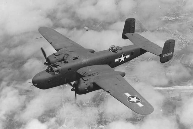 You Won't Believe But A B-25 Bomber Flew Into The Empire State Building. Here's The Story