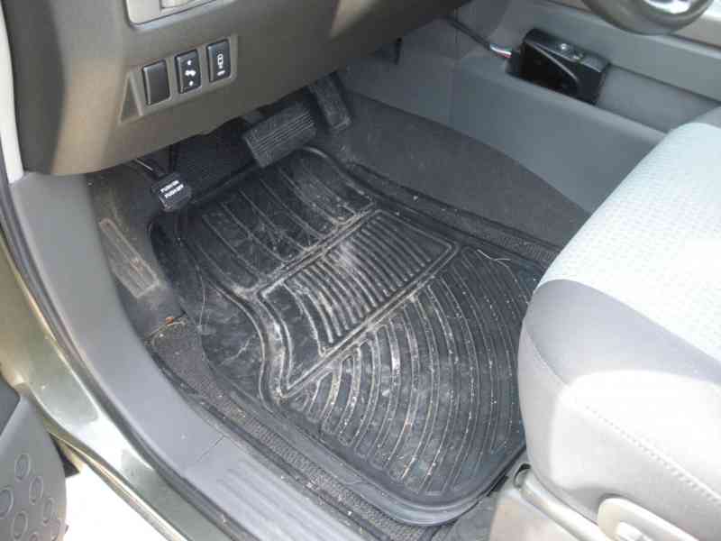 10 Fantastic Hacks For Getting Your Car As Clean As New