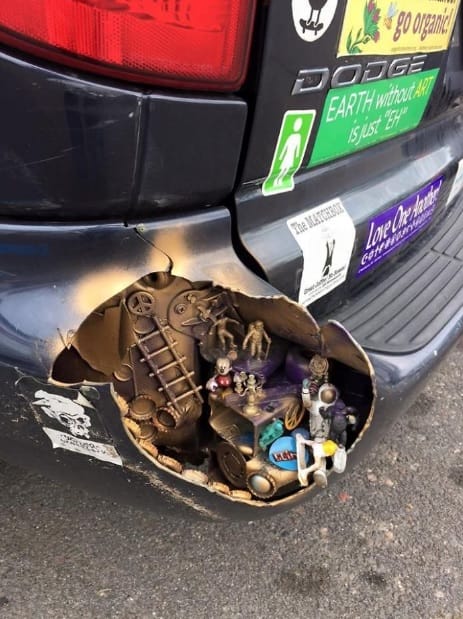 10 Times People Fixed Their Cars With Creativity And not With A Car Service