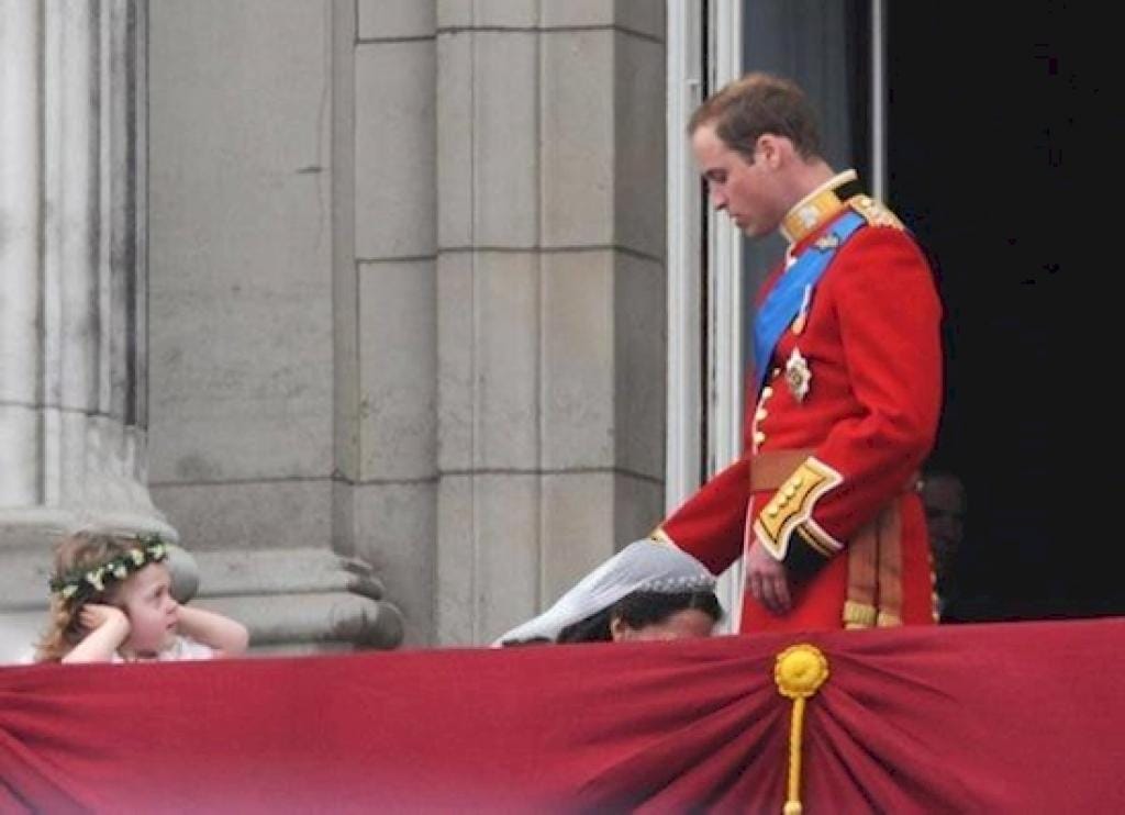 13 Leaked Photos Of The Royal Family That Are Embarrassing As Hell. No.3 The One With The Spice Girls Is Nailing It.