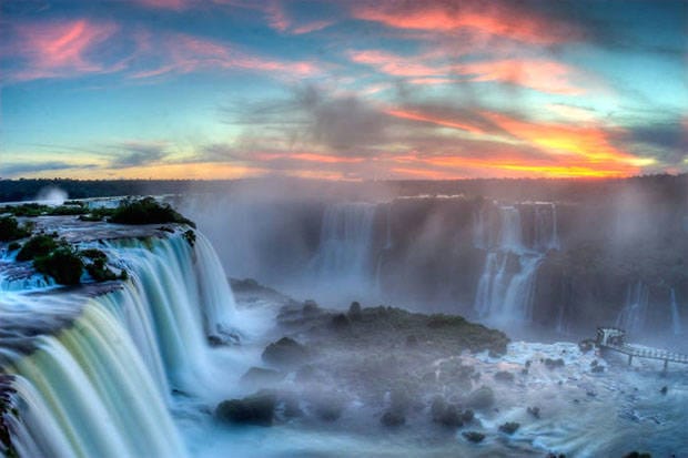 15 Incredible Pictures Of Borders That Will Warp Your View Of The World