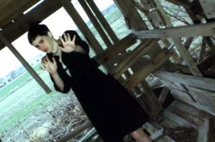16 Photos That Have A Horrific Story Behind Them