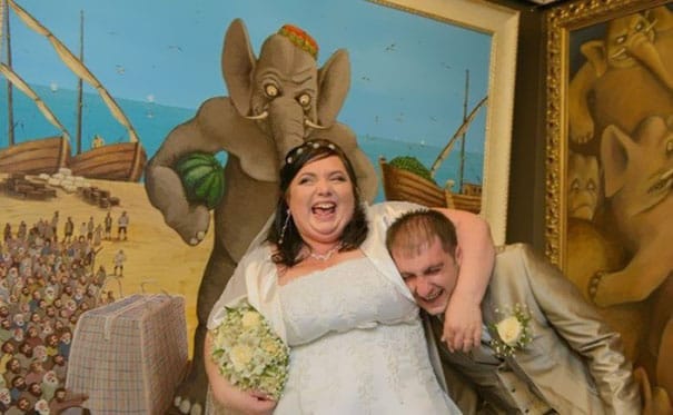 18 Gawky Russian Wedding Photos That Are So Bad They’re Good