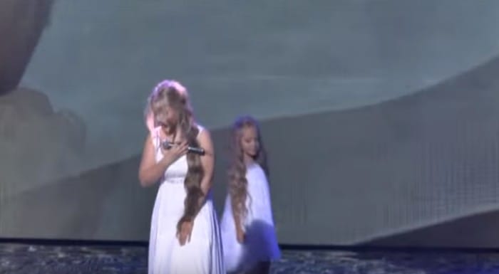 2 Sisters Set The Stage On Fire With Their Amazing Performance. Take A Look...