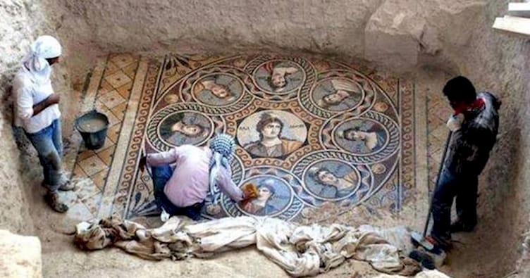 Archaeologists Discover Something Amazing That Is In Unbelievably Brilliant Condition