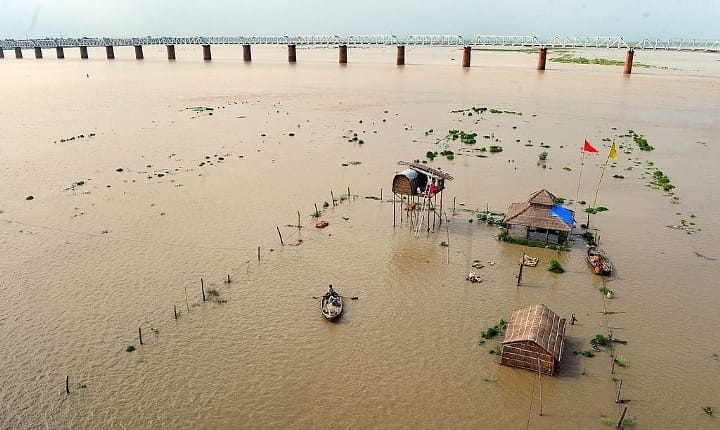 Disastrous Group Selfies Causes Seven Friends To Drown In India.