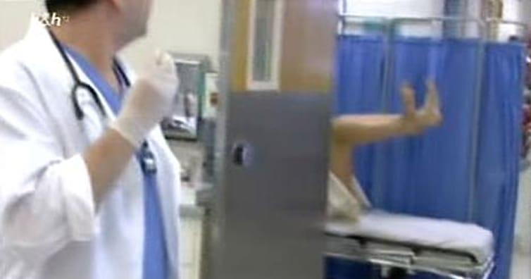 Doctor Hears A Pregnant Woman Scream, Now Keep Your Eye On Her Legs. Unbelievable!