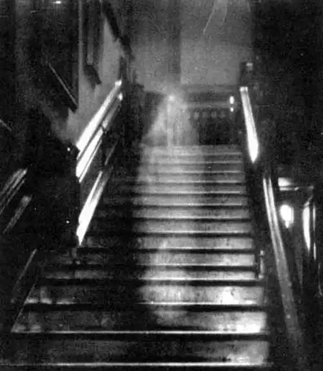 Don't Believe in Ghosts? These 10 Pictures Might Change Your Mind